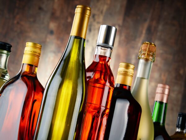 BAR_A_SPIRITUEUX_WHISKY_RHUM_SPIRITUEUX_COMPOSES_2 600X450 | L'Alambic Privatisez le bar L’Alambic pour vos événements à Bitschwiller-lès-Thann près de Cernay et Saint-Amarin Illzach 3