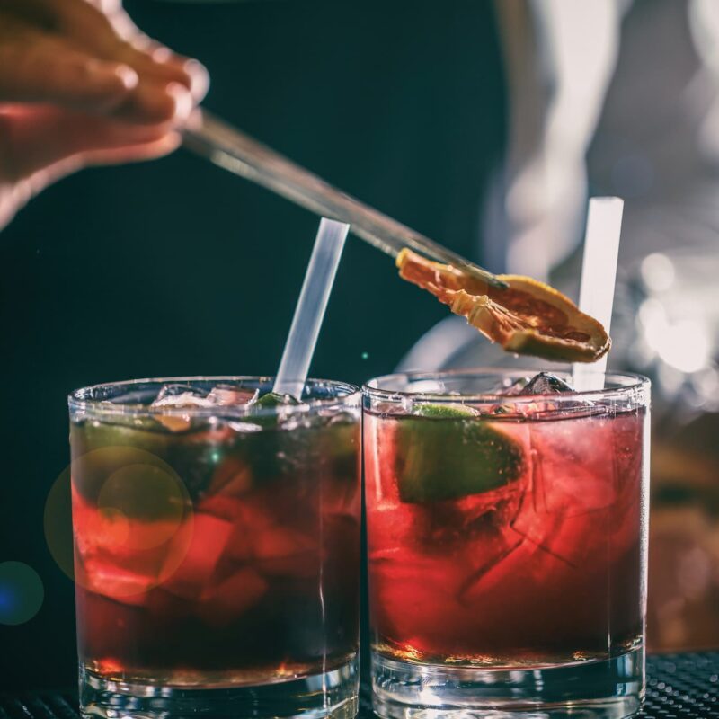 Quels spiritueux sont incontournables pour une soir&eacute;e r&eacute;ussie au bar ? Mulhouse