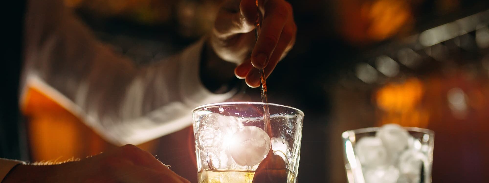 SOIRE_A_THEME_BAR_A_VIN_ALAMBIC_3 2000X750 | L'Alambic Privatisez le bar L’Alambic pour vos événements à Bitschwiller-lès-Thann près de Cernay et Saint-Amarin Wittelsheim